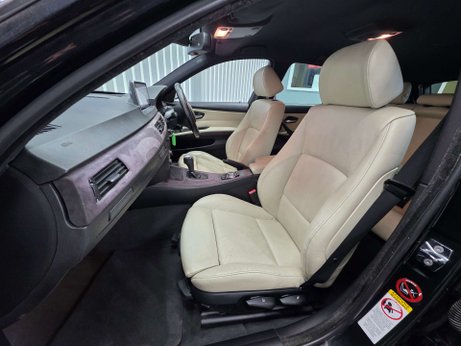 BMW 3 Series 3.0 330i M Sport Touring 5dr Petrol Auto Euro 4 (258 ps) 5