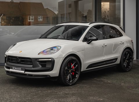 Porsche Macan GTS 2