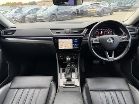 Skoda Superb 2.0 TSI Laurin & Klement Hatchback 5dr Petrol DSG Euro 6 (s/s) (190 ps) 30
