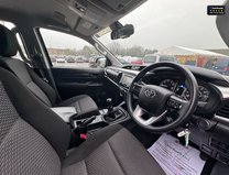 Toyota Hilux Active [SOLD MT] 2.4 LT | AC | Tow Bar | Double Cab 17