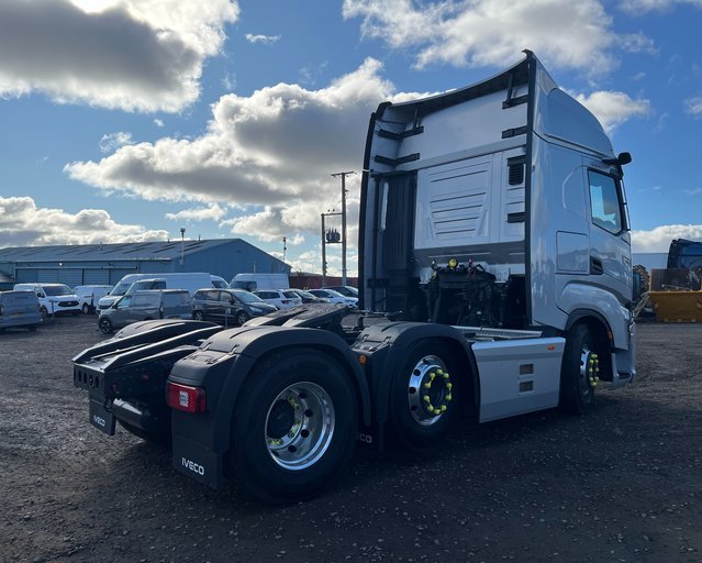 Iveco S-Way 500 AS440S50TX/FP 4000WB *new*