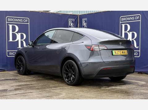 Tesla Model Y (Dual Motor) Long Range SUV 5dr Electric Auto 4WDE (384 bhp) 6