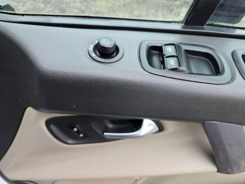 Ford Transit Custom 2.0 TDCi 290 Limited L2 H2 5dr 32