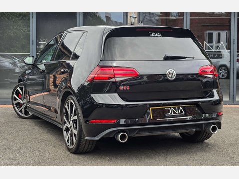 Volkswagen Golf 2.0 Golf GTi Performance TSi Semi-Auto 5dr 3