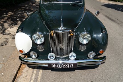 Jaguar Mark VII 3.4 Competition 7
