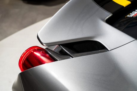 Ferrari 488 Pista WARRANTY. HISTORIC PAINTWORK. CARBON FIBRE INT & EXT. LIFT. CARPLAY. 47