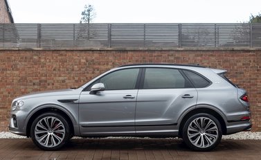 Bentley Bentayga V8 First Edition 2