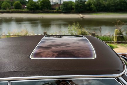 Lincoln Continental Mk III 17