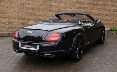 Bentley Continental Supersports Convertible 2