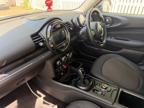 Mini Clubman COOPER CLASSIC 29