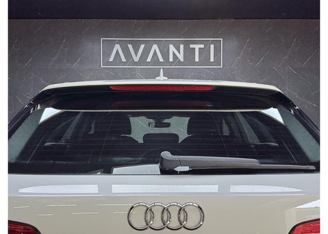 Audi A4 3.0 TDI V6 S line Estate 5dr Diesel S Tronic quattro Euro 6 (s/s) (218 ps) 24