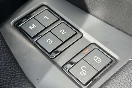 Jaguar F-Pace 3.0 F-PACE V6 S AWD D Auto 4WD 5dr 69