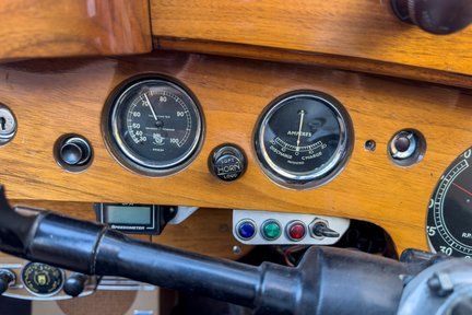 Alvis 4.3 Litre Short Chassis Concealed Drophead Coupe by Whittingham and Mitchel 15