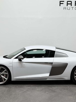 Audi R8 5.2 FSI V10 Performance Coupe 2dr Petrol S Tronic quattro Euro 6 (s/s) (620 2