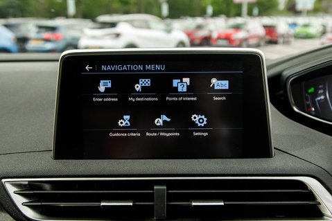 Peugeot 3008 PURETECH S/S ALLURE 27