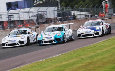 Octane Finance Backed Harry King Keeps Title Challenge On Track At Oulton Park
