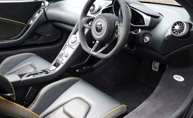 McLaren 650S Spider 14