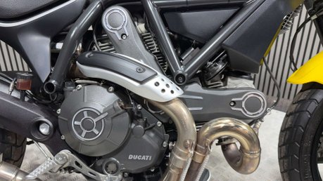 Ducati Scrambler 800 ICON 2016 ONLY 9K LEO VINCE EXHAUST LONG MOT 803CC 13