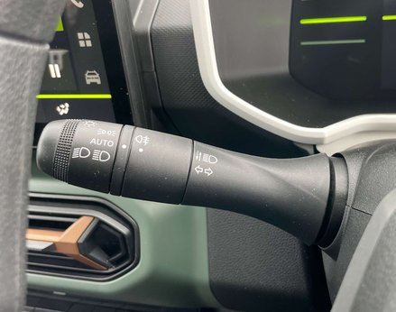 Dacia Spring Spring Extreme EV 5dr (26.8KWH) 65 BHP model 47