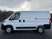 Peugeot Boxer 333 L1 H1 120 ps BlueHdi Professional - Sat Nav & Air Con 7