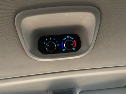 Ford Tourneo Custom 320 TITANIUM L2 ECOBLUE 26