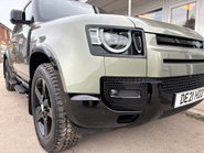 Land Rover Defender 110 D250 Hard Top SE MHEV - No VAT 23