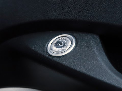 Fiat 500 87kW La Prima 42kWh 3dr Auto 34