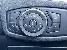 Ford Galaxy 2.5 Galaxy Titanium HEV CVT 5dr 65