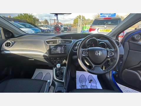 Honda Civic 1.6 i-DTEC SE Plus Tourer Euro 5 (s/s) 5dr 33