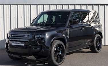 Land Rover Defender 110 V8 6