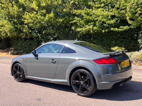 Audi TT 1.8 TFSI Black Edition Euro 6 (s/s) 3dr 3