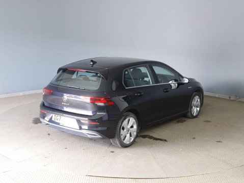 Volkswagen Golf 2.0 Golf Style TDI Semi-Auto 5dr 6