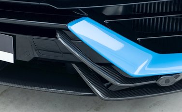 Lamborghini Urus Performante 30