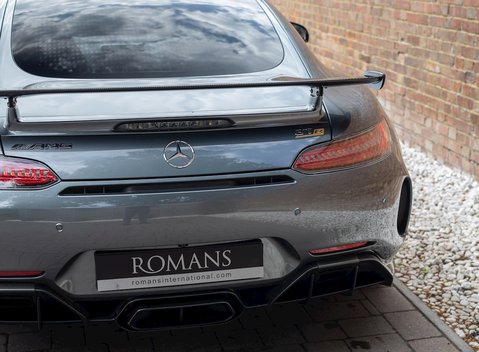 Mercedes-Benz Amg GT GT R 24