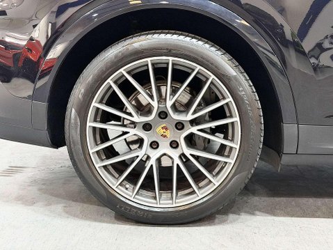 Porsche Cayenne 2.9T V6 S SUV 5dr Petrol TiptronicS 4WD Euro 6 (s/s) (440 ps) 32