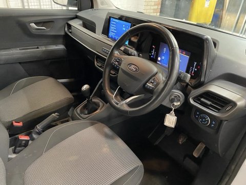 Ford Transit Courier TREND ECOBOOST 13