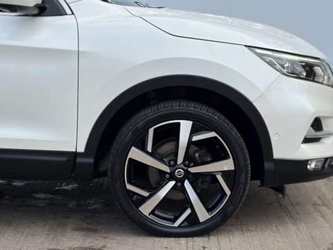 Nissan Qashqai 1.3 Qashqai Tekna DiG-T 5dr 10