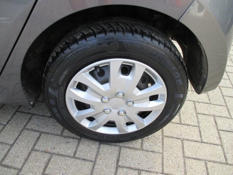 Hyundai i10 1.2 SE Euro 5 5dr 13