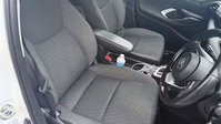 Toyota Yaris 1.5 VVT-h Icon Hatchback 5dr Petrol Hybrid E-CVT Euro 6 (s/s) (116 ps) 6