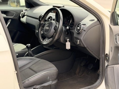Audi A1 2.0 TDI Black Edition Sportback Euro 5 (s/s) 5dr 14