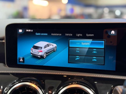 Mercedes-Benz A Class 1.5 A180d Sport (Executive) Hatchback 5dr Diesel 7G-DCT Euro 6 (s/s) (116 p 45