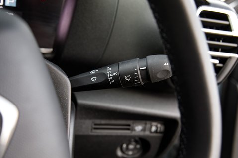 Citroen C4 PURETECH SHINE PLUS S/S EAT8 18