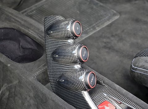 Ferrari 458 Speciale Aperta 9