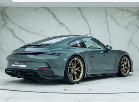 Porsche 911 GT3 Touring (992) 37