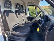 Citroen Relay 33 L1H1 X 120 ps BlueHdi Panel Van - Racking & Invertor 4