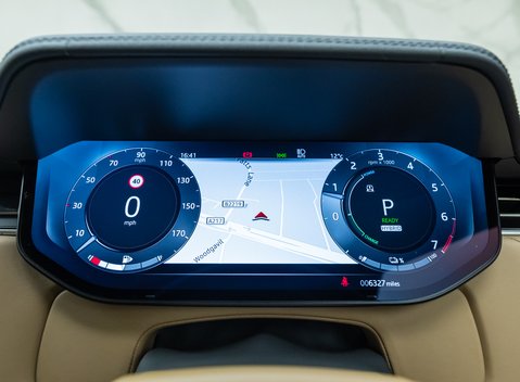 Land Rover Range Rover P440e HSE 18