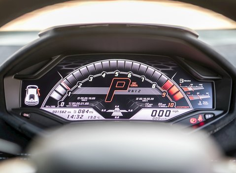 Lamborghini Huracan Performante 18