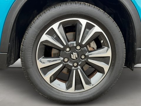 Suzuki Vitara 1.5 Hybrid SZ5 5dr AGS 13