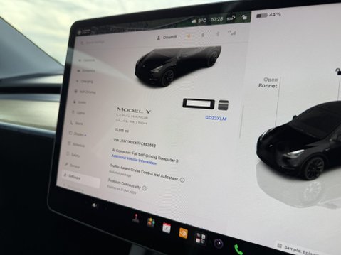 Tesla Model Y (Dual Motor) Long Range SUV 5dr Electric Auto 4WDE (384 bhp) 40