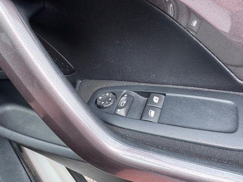 Peugeot 2008 BLUE HDI ACTIVE 20